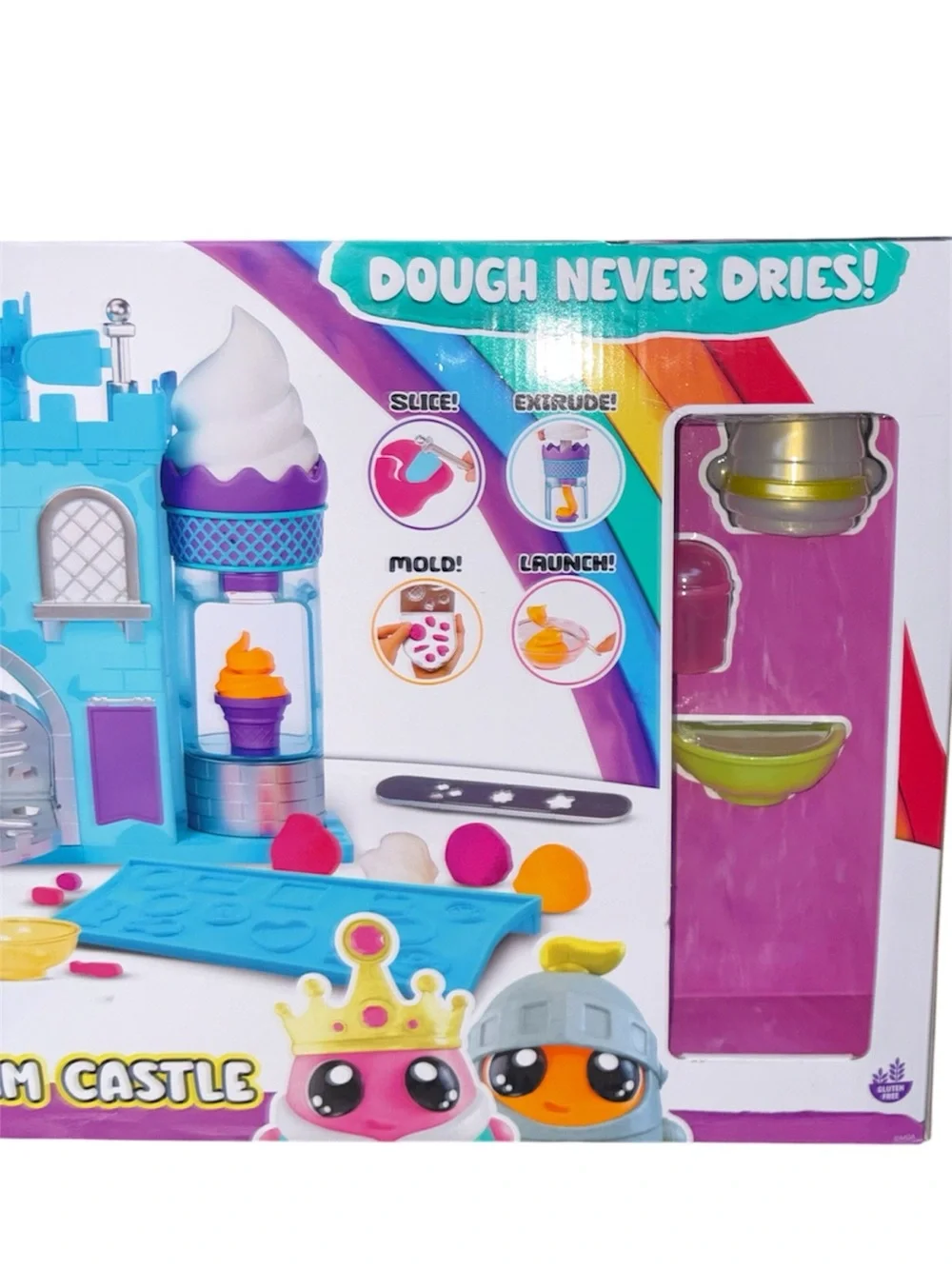DohKins Ice Cream Castle with Princess & Knight - Scented Dough that Never Dries